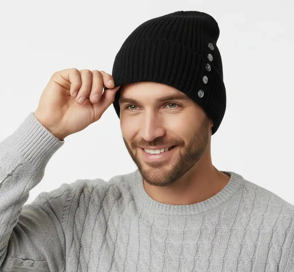 The Novella Hats Cashmere Blend Beanie is a cosy winter essential designed for everyday warmth, comfort, and style. With its clean, minimalist look, this unisex beanie pairs effortlessly with any outfit, making it a perfect choice for cold-weather commutes, casual wear, and outdoor activities.