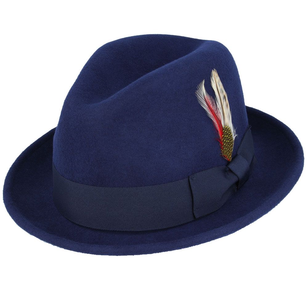 Crushable wool trilby hat with a C-crown. This packable hat is made of 100% wool, featuring a cotton sweatband and no lining. Perfect for travel and everyday wear.

The crushable C-crown trilby hat in black is a stylish and practical accessory. Made from 100% wool, this hat is designed to be packable—simply take it out of a suitcase, shake and shape, and it’s ready to wear. Ideal for both travel and everyday use, this trilby hat combines functionality with timeless style.