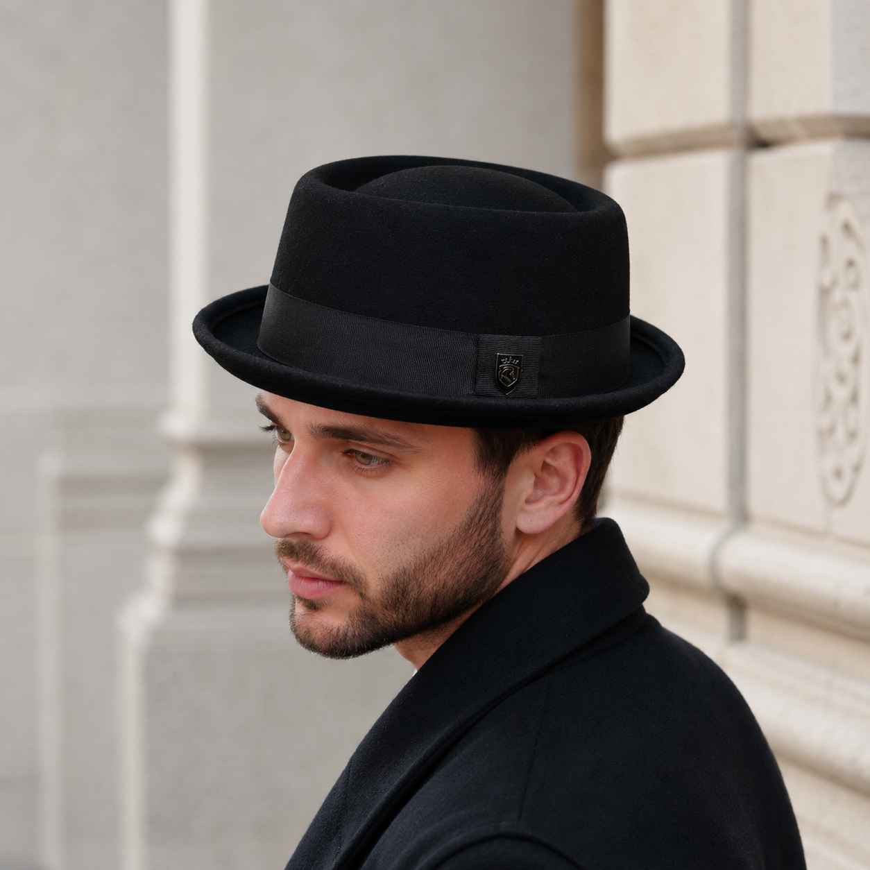 Classic 100% wool pork pie hat with short brim for men and women